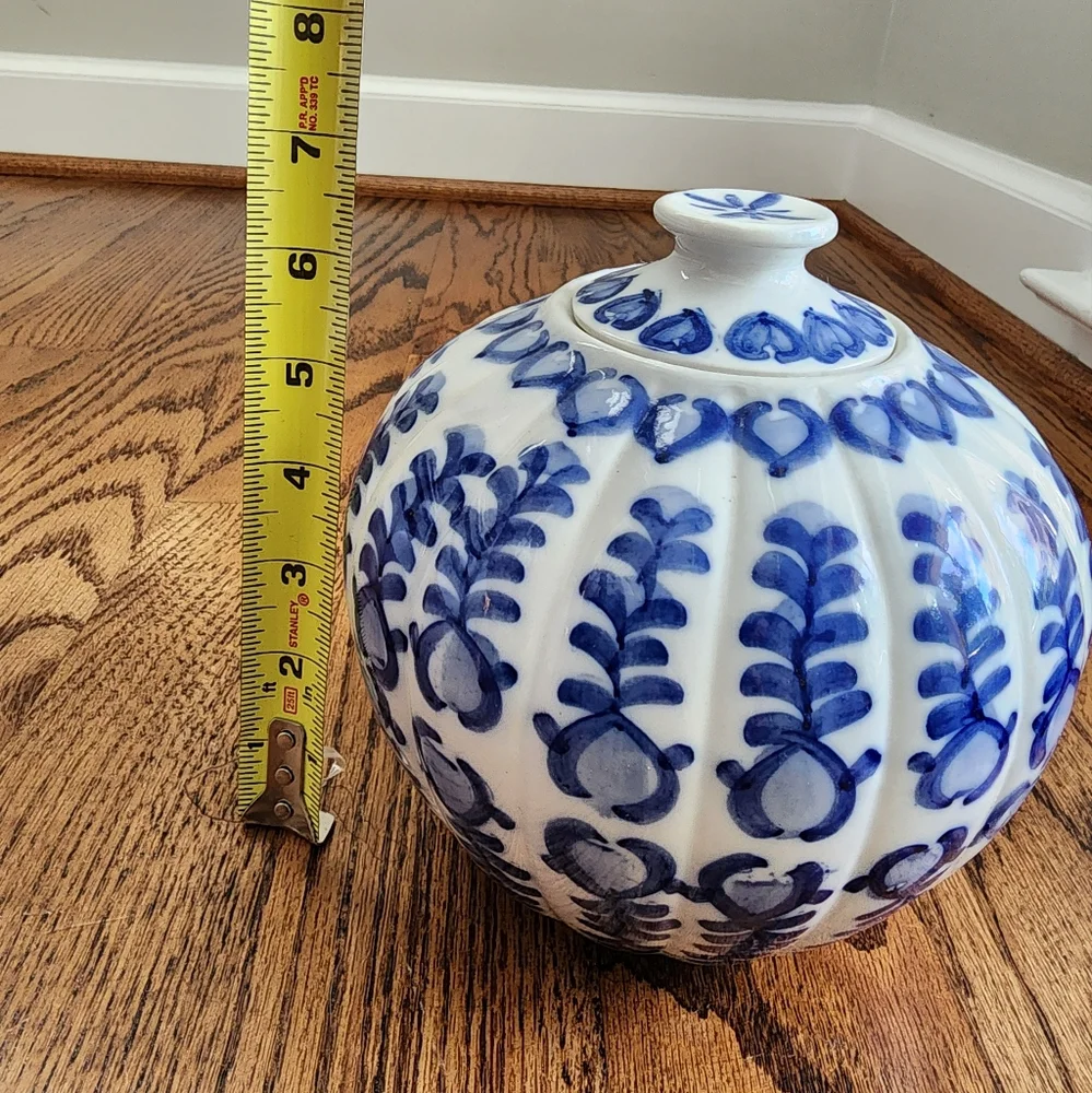 Vintage Porcelain Blue White Flow Round Asian Melon Ginger Jar Lid Chinoiserie - Picture 7 of 7